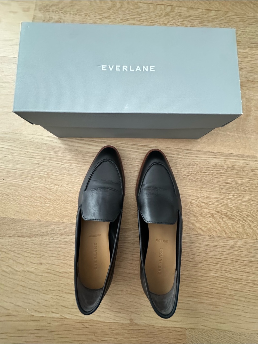 (NWT) Everlane The Modern Loafer in black - size 8